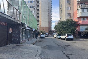 Фото №4: Торговое помещение 34 м² - Краснодар, мкр. имени Маршала Жукова, 