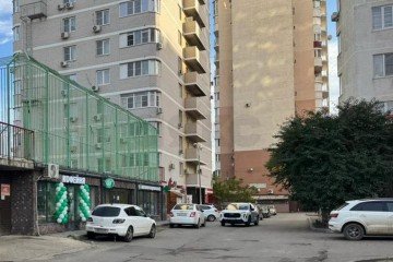 Фото №2: Торговое помещение 34 м² - Краснодар, мкр. имени Маршала Жукова, 