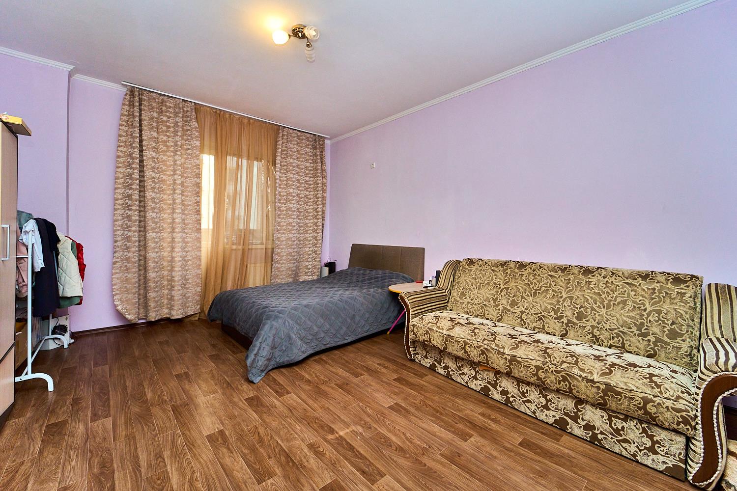 Фото №7: 2-комнатная квартира 85 м² - Краснодар, Центральный внутригородской округ, мкр. Завод Измерительных Приборов, ул. Зиповская, 3/3