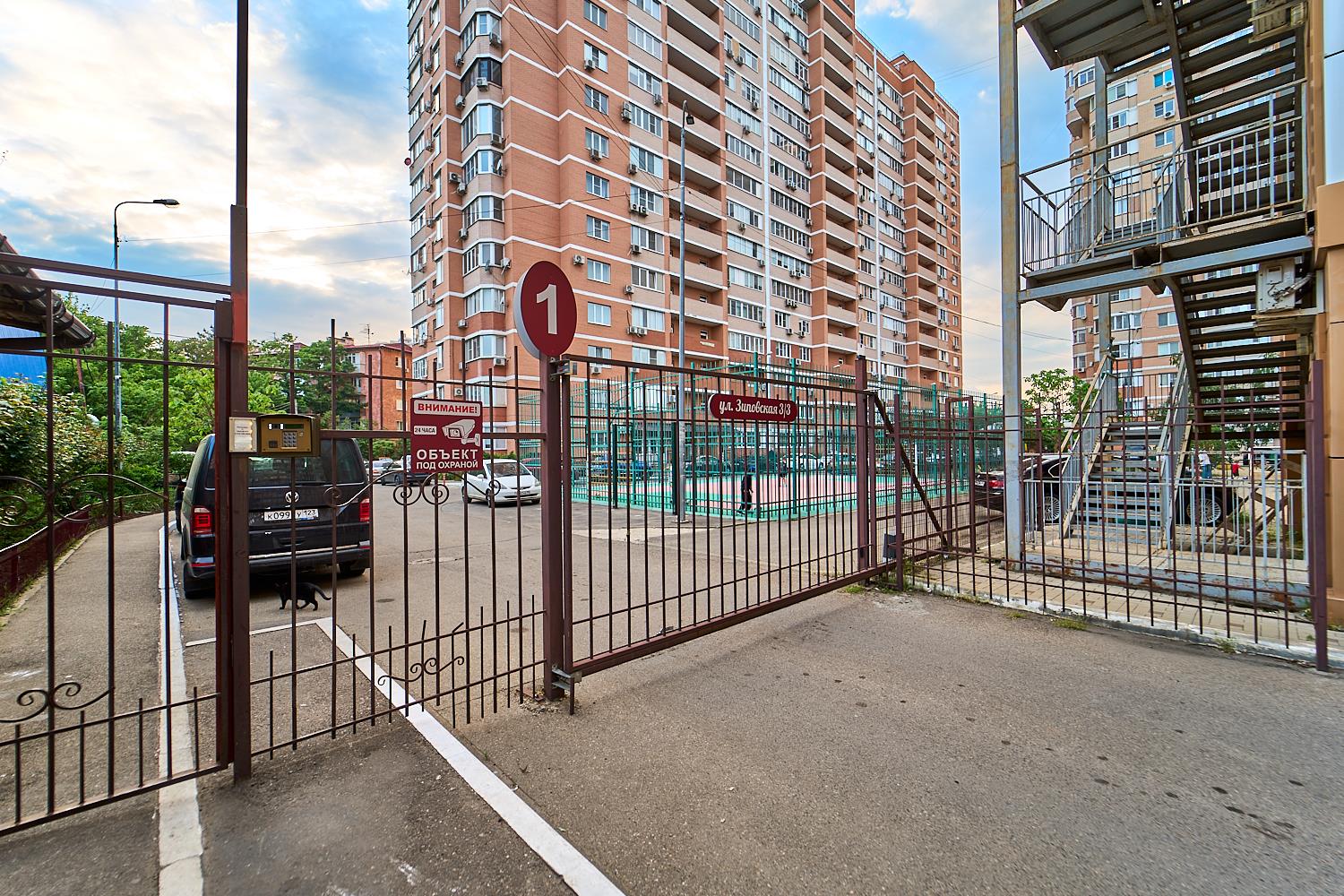 Фото №12: 2-комнатная квартира 85 м² - Краснодар, Центральный внутригородской округ, мкр. Завод Измерительных Приборов, ул. Зиповская, 3/3