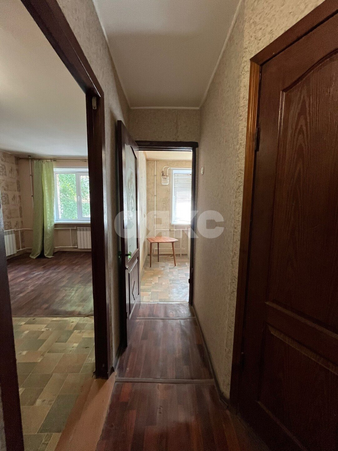 Фото №3: 1-комнатная квартира <span class="whitespace-nowrap">30 м²</span>, <span class="whitespace-nowrap">1/5 эт.</span> - Мариуполь, р. Кальмиусский, пр-кт Металлургов, 221