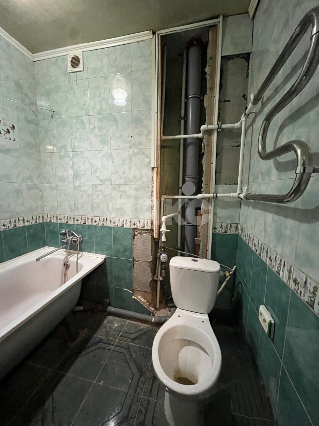 Фото №8: 1-комнатная квартира <span class="whitespace-nowrap">30 м²</span>, <span class="whitespace-nowrap">1/5 эт.</span> - Мариуполь, р. Кальмиусский, пр-кт Металлургов, 221