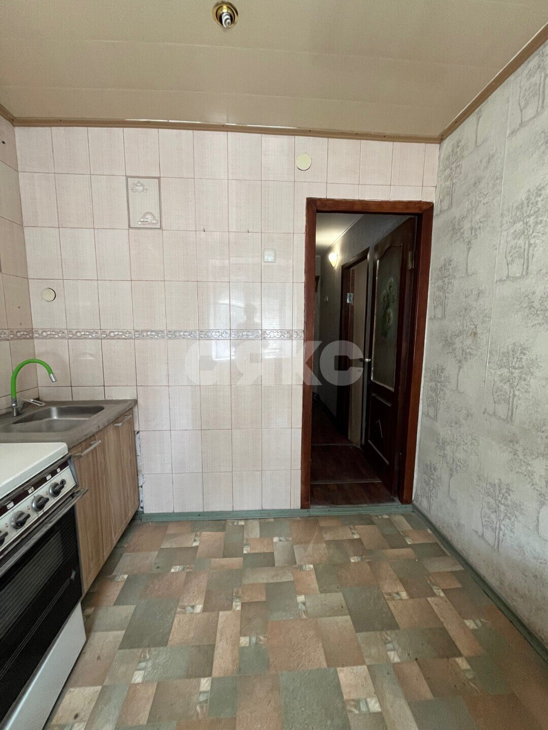Фото №7: 1-комнатная квартира <span class="whitespace-nowrap">30 м²</span>, <span class="whitespace-nowrap">1/5 эт.</span> - Мариуполь, р. Кальмиусский, пр-кт Металлургов, 221