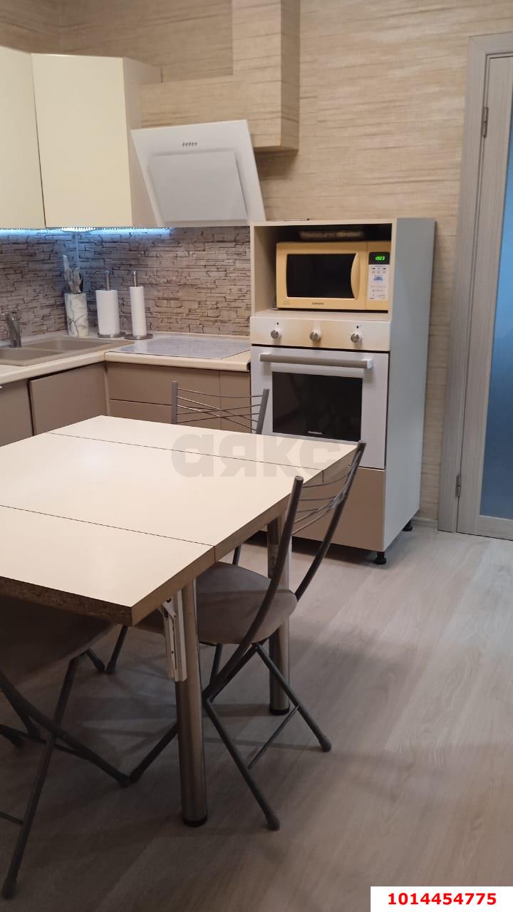 Фото №1: 1-комнатная квартира 43 м² - Краснодар, жилой комплекс Привилегия, ул. Селезнёва, 4/15к1