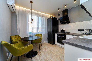 Фото №1: 3-комнатная квартира 76 м² - Краснодар, мкр. Центральный, ул. Севастопольская, 2