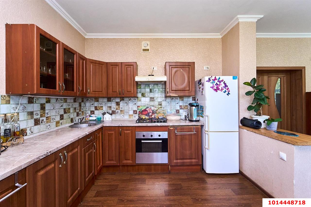 Фото №3: Дом 154 м² + 8.4 сот. - Индустриальный, Прикубанский внутригородской округ, мкр. Дивный, ул. Кипарисовая, 11