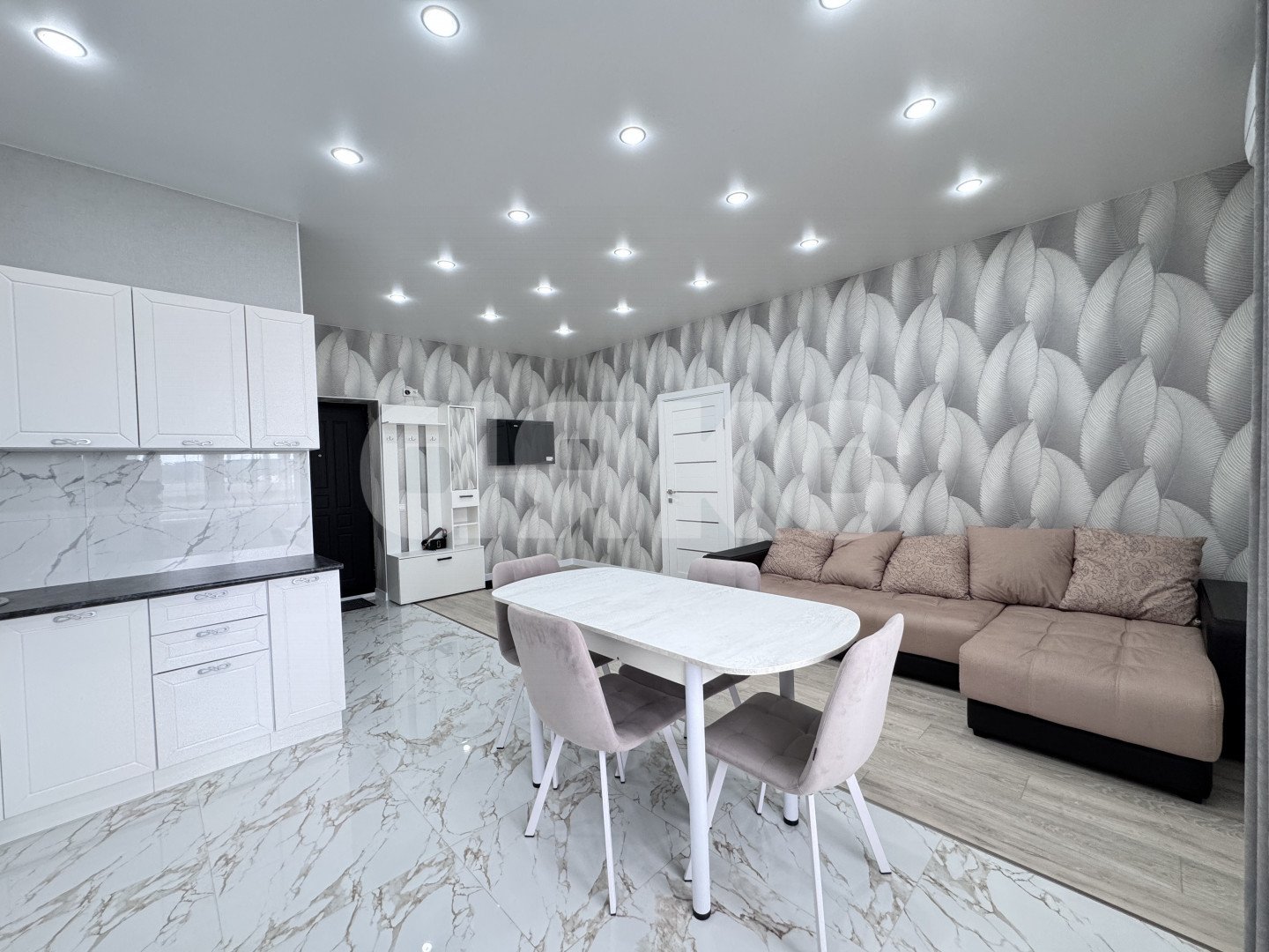 Фото №10: 2-комнатная квартира 51 м² - Горячий Ключ, Администрация, ул. Ярославского, 50