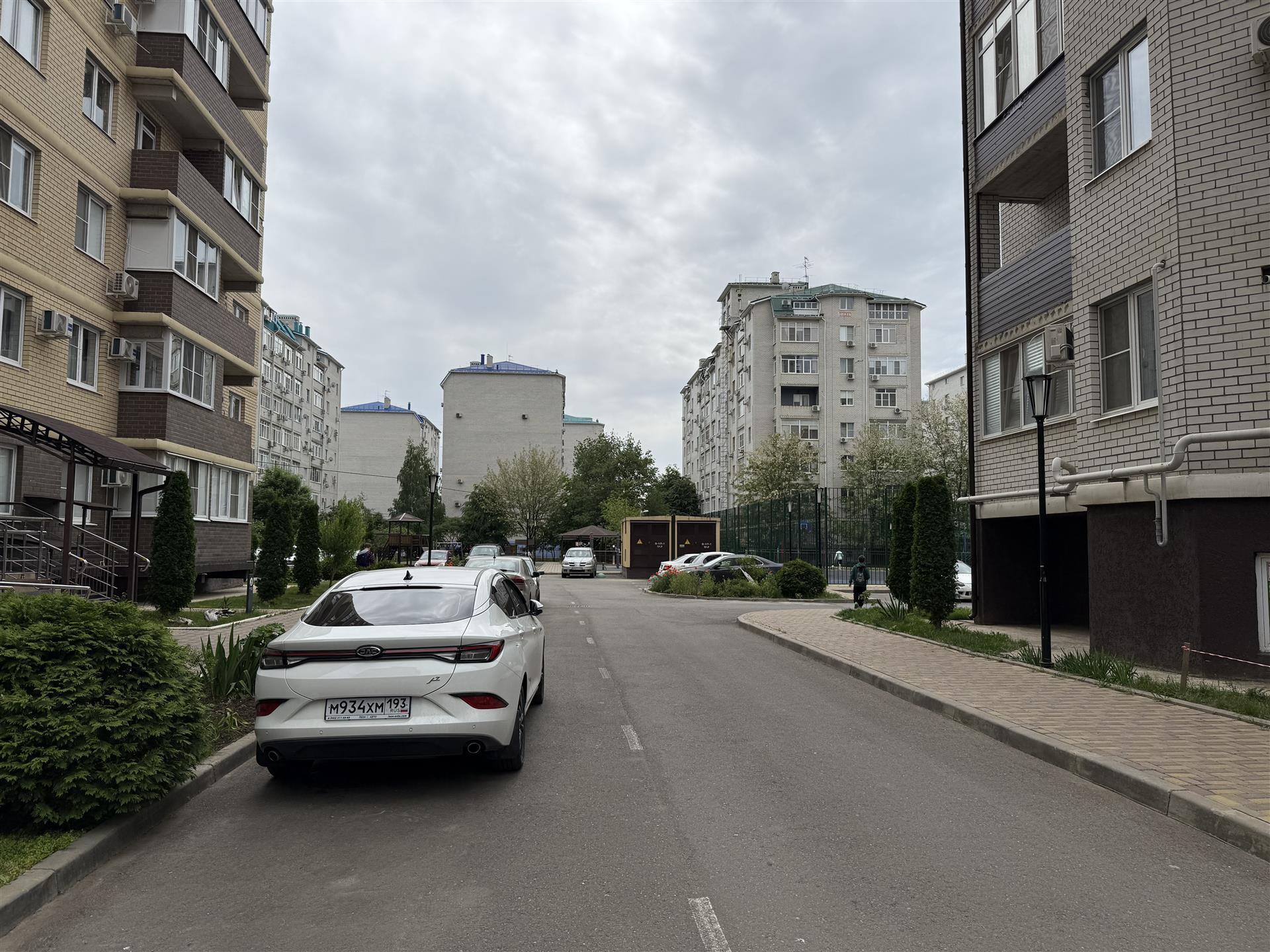 Фото №12: 1-комнатная квартира 45 м² - Краснодар, Прикубанский внутригородской округ, мкр. Восточно-Кругликовский, ул. Черкасская, 71/1