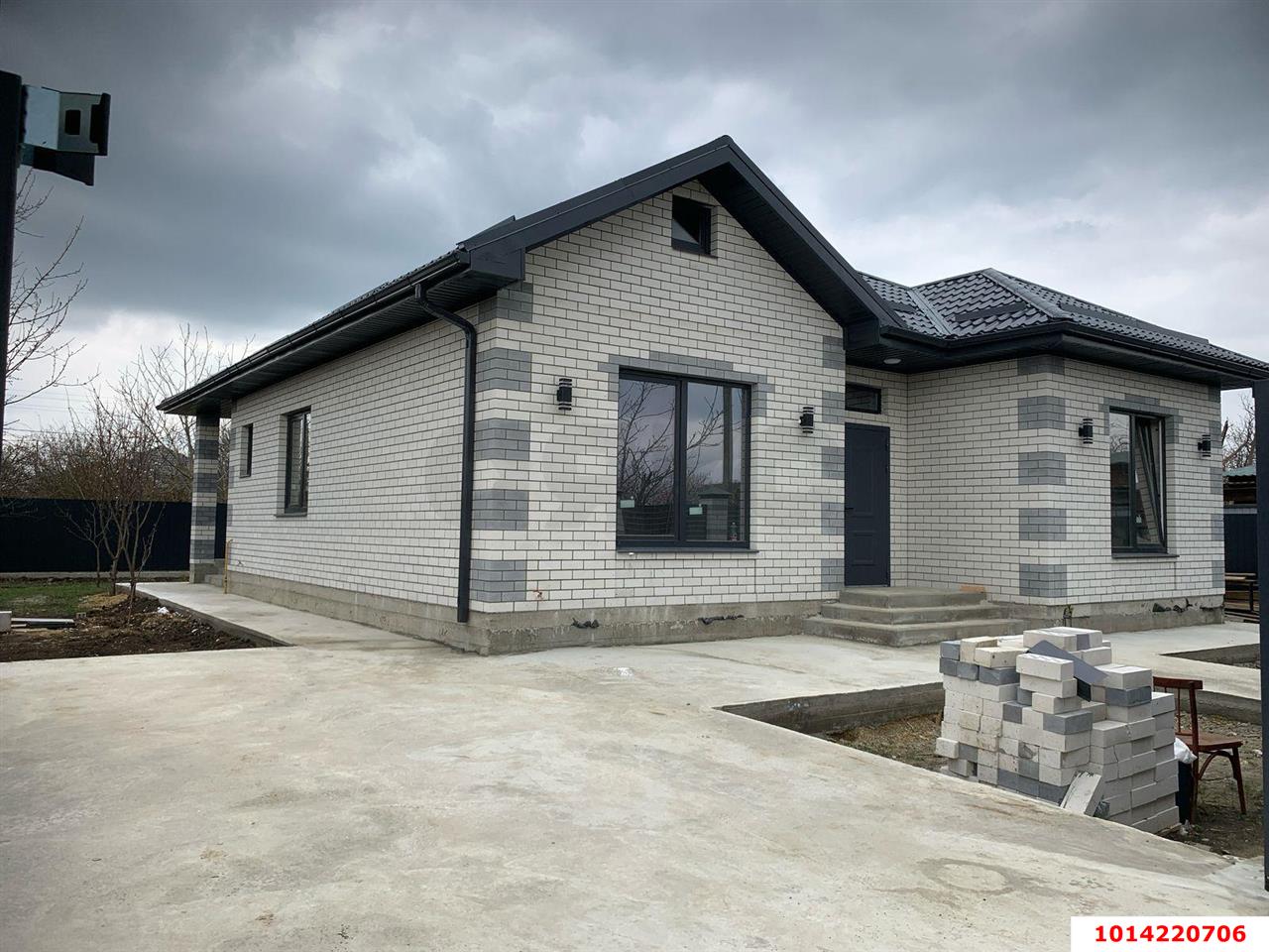 Фото №3: Дом 135 м² + 6 сот. - Кубанская Нива-2, Прикубанский внутригородской округ, ул. Осенняя