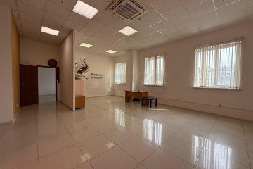 Фото №4: Офисное помещение 129 м² - Краснодар, мкр. Покровка, ул. Северная, 490