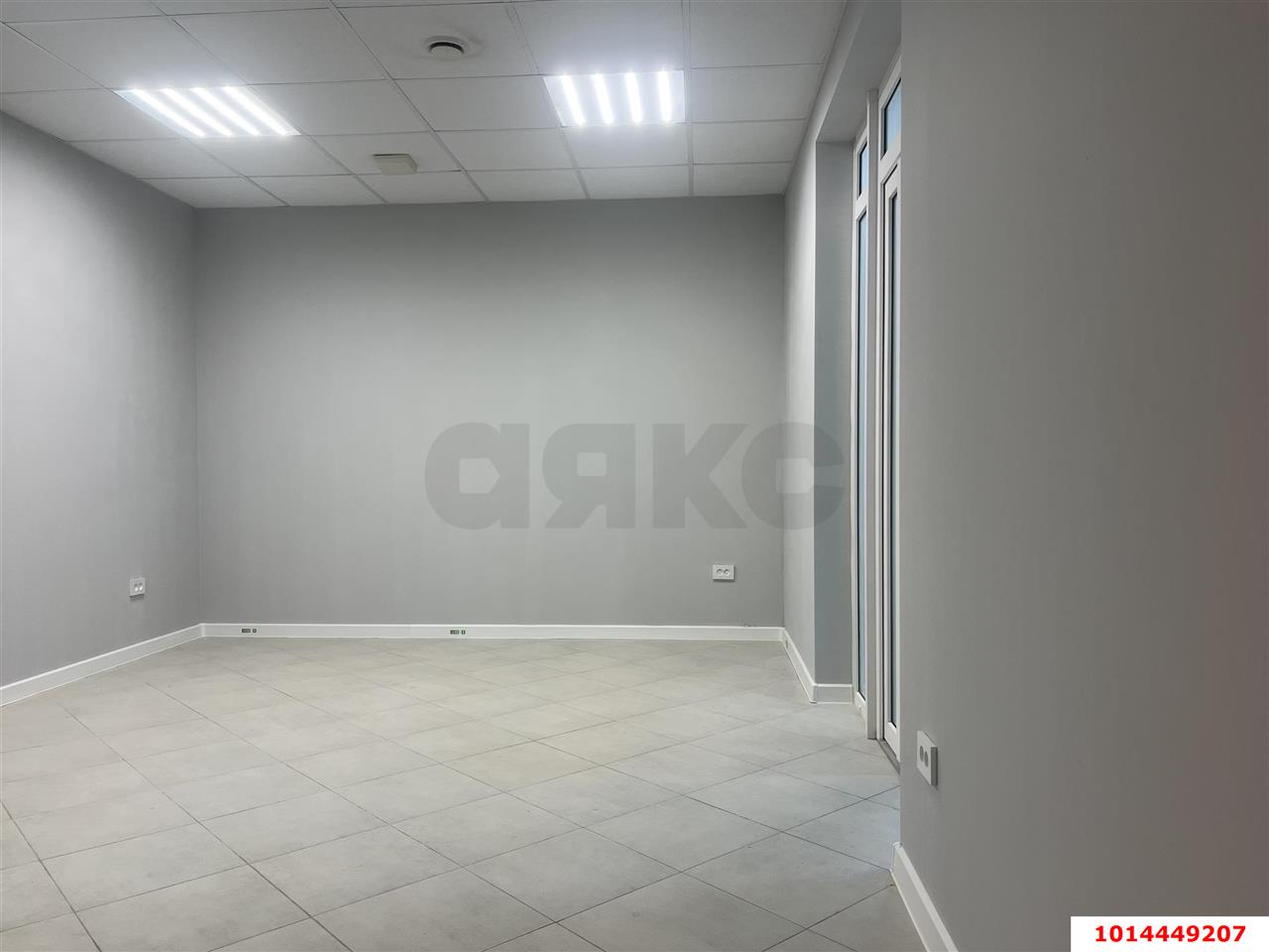 Фото №6: Торговое помещение 61 м² - Краснодар, жилой комплекс Керченский, ул. им. Героя Сарабеева В.И., 3/1