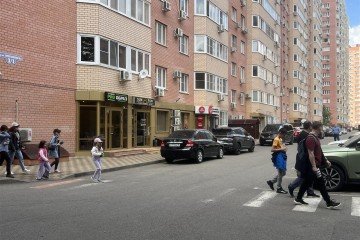 Фото №3: Торговое помещение 61 м² - Краснодар, мкр. жилой комплекс Керченский, ул. им. Героя Сарабеева В.И., 3/1