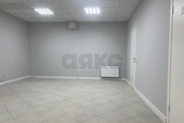 Фото №5: Торговое помещение 61 м² - Краснодар, мкр. жилой комплекс Керченский, ул. им. Героя Сарабеева В.И., 3/1