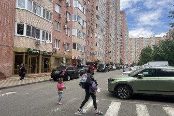 Фото №4: Торговое помещение 61 м² - Краснодар, мкр. жилой комплекс Керченский, ул. им. Героя Сарабеева В.И., 3/1