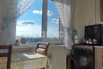Фото №1: 1-комнатная квартира 38 м² - Волгоград, мкр. Жилгородок, ул. Танкистов, 1