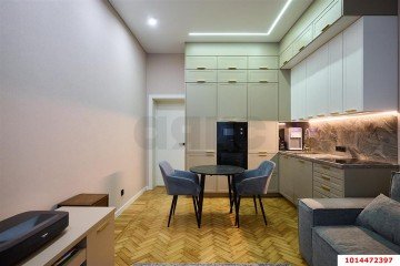 Фото №1: 3-комнатная квартира 60 м² - Краснодар, мкр. Центральный, ул. Чапаева, 85