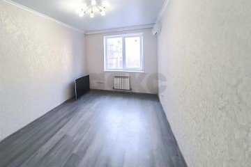 Фото №1: 1-комнатная квартира 46 м² - Берёзовый, мкр. Витаминкомбинат, ул. 2-я Целиноградская, 32