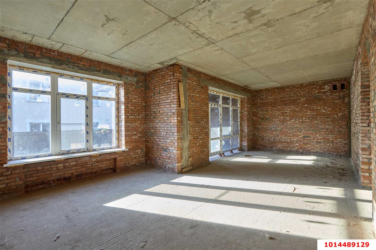 Фото №6: Дом 291 м² + 6.2 сот. - Краснодар, Западный внутригородской округ, мкр. Фестивальный