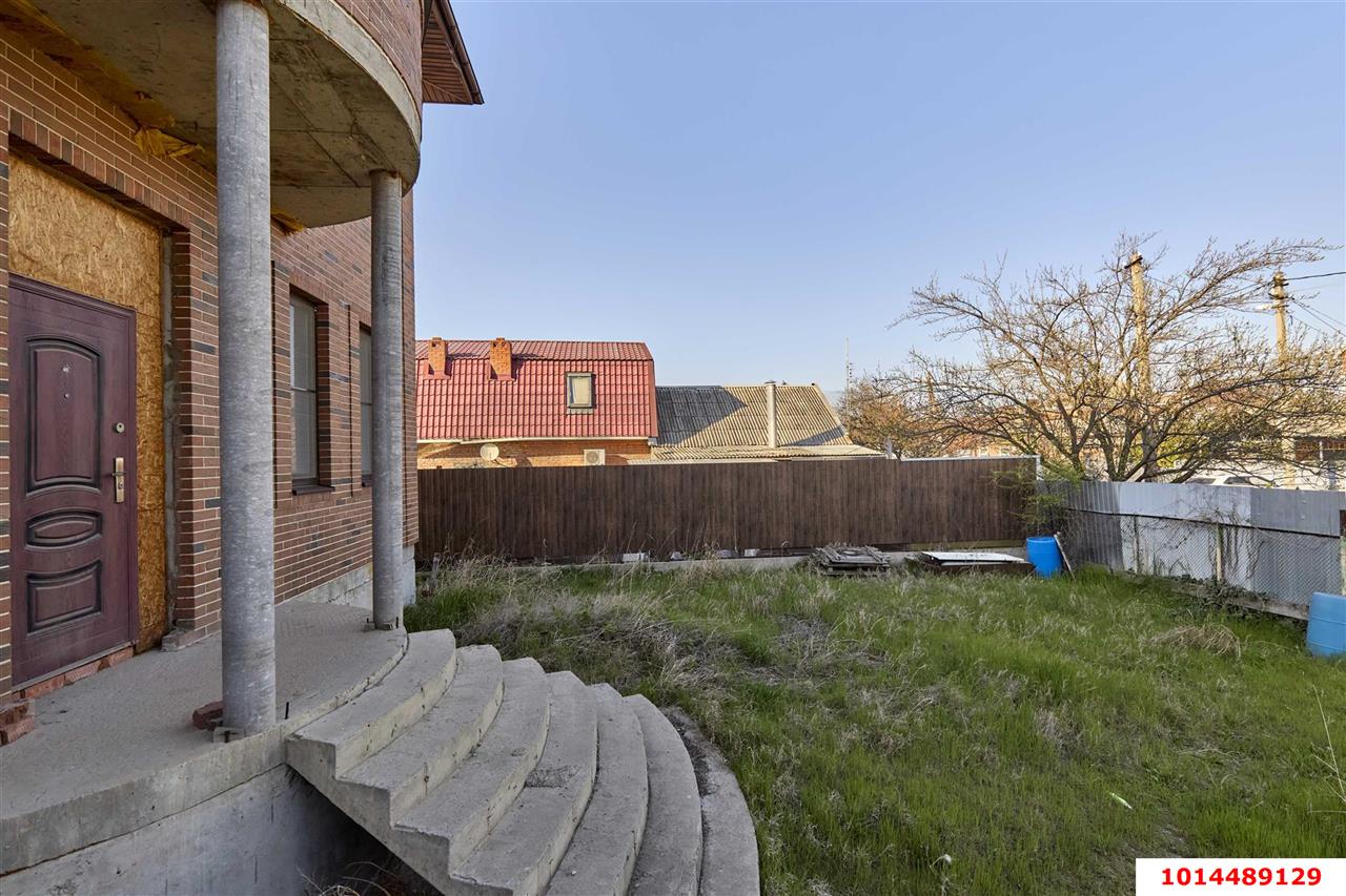 Фото №2: Дом 291 м² + 6.2 сот. - Краснодар, Западный внутригородской округ, мкр. Фестивальный