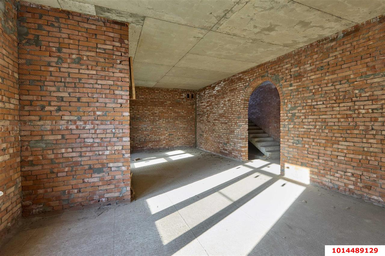 Фото №7: Дом 291 м² + 6.2 сот. - Краснодар, Западный внутригородской округ, мкр. Фестивальный