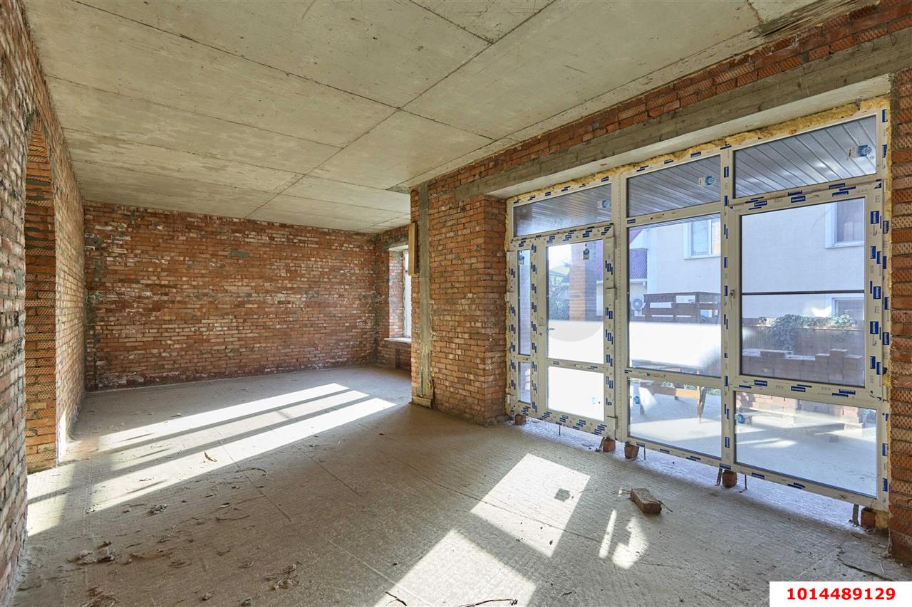 Фото №8: Дом 291 м² + 6.2 сот. - Краснодар, Западный внутригородской округ, мкр. Фестивальный