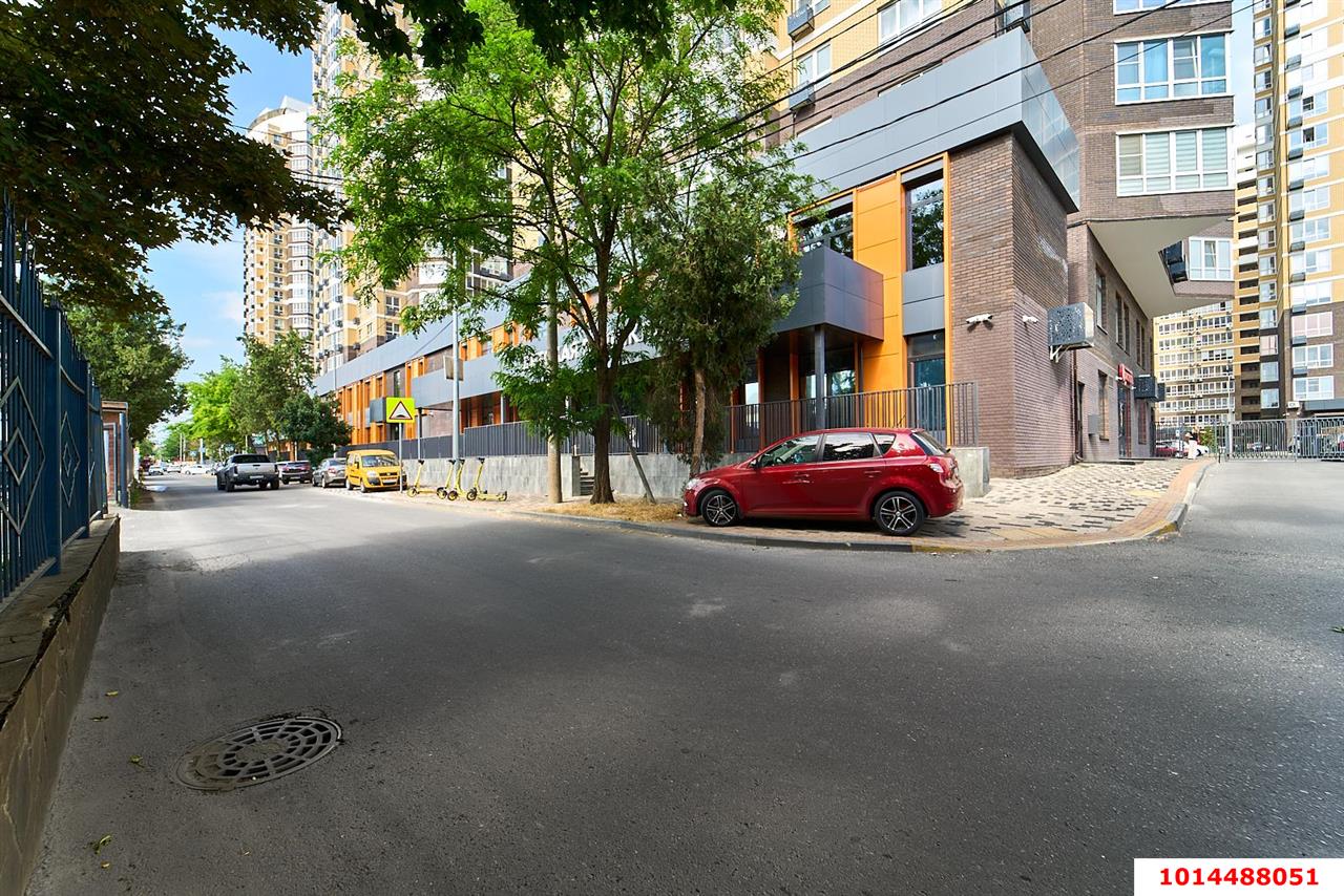 Фото №18: Торговое помещение 91 м² - Краснодар, жилой комплекс Элегант, ул. Сормовская, 1/3