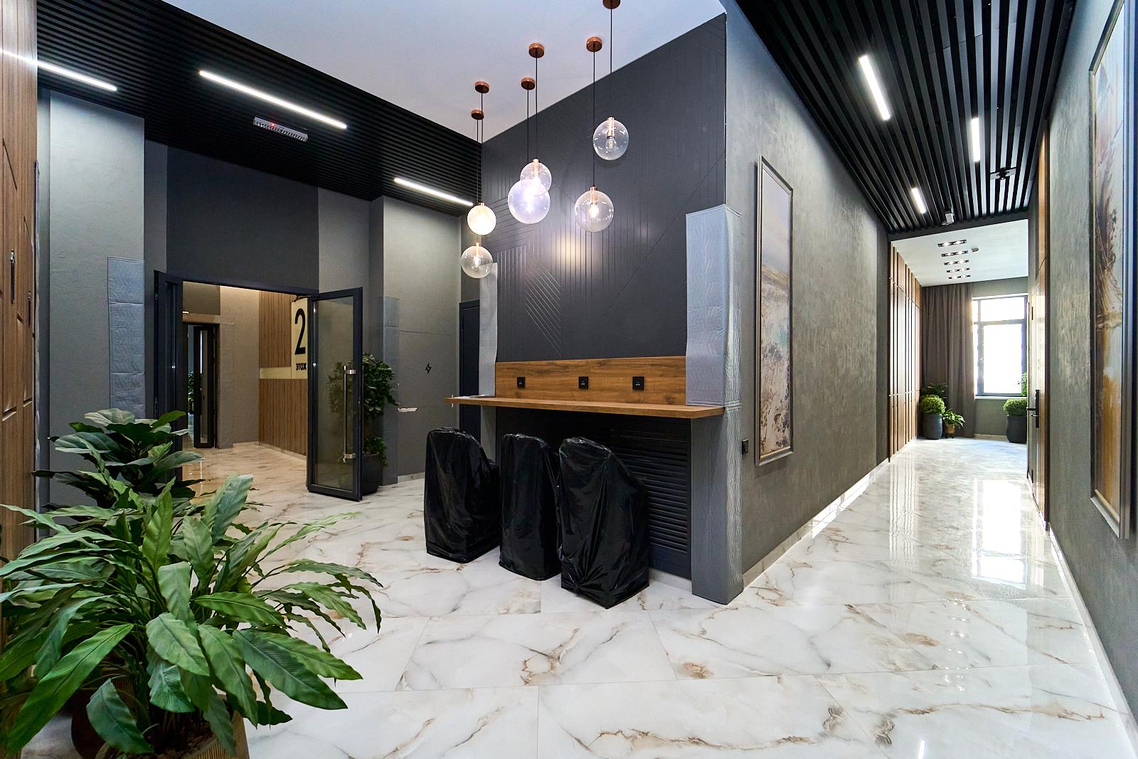 Фото №1: Коммерция 90 м² - Краснодар, Карасунский внутригородской округ, Хлопчато-бумажный Комбинат, мкр. жилой комплекс Элегант, ул. Сормовская, 1/3