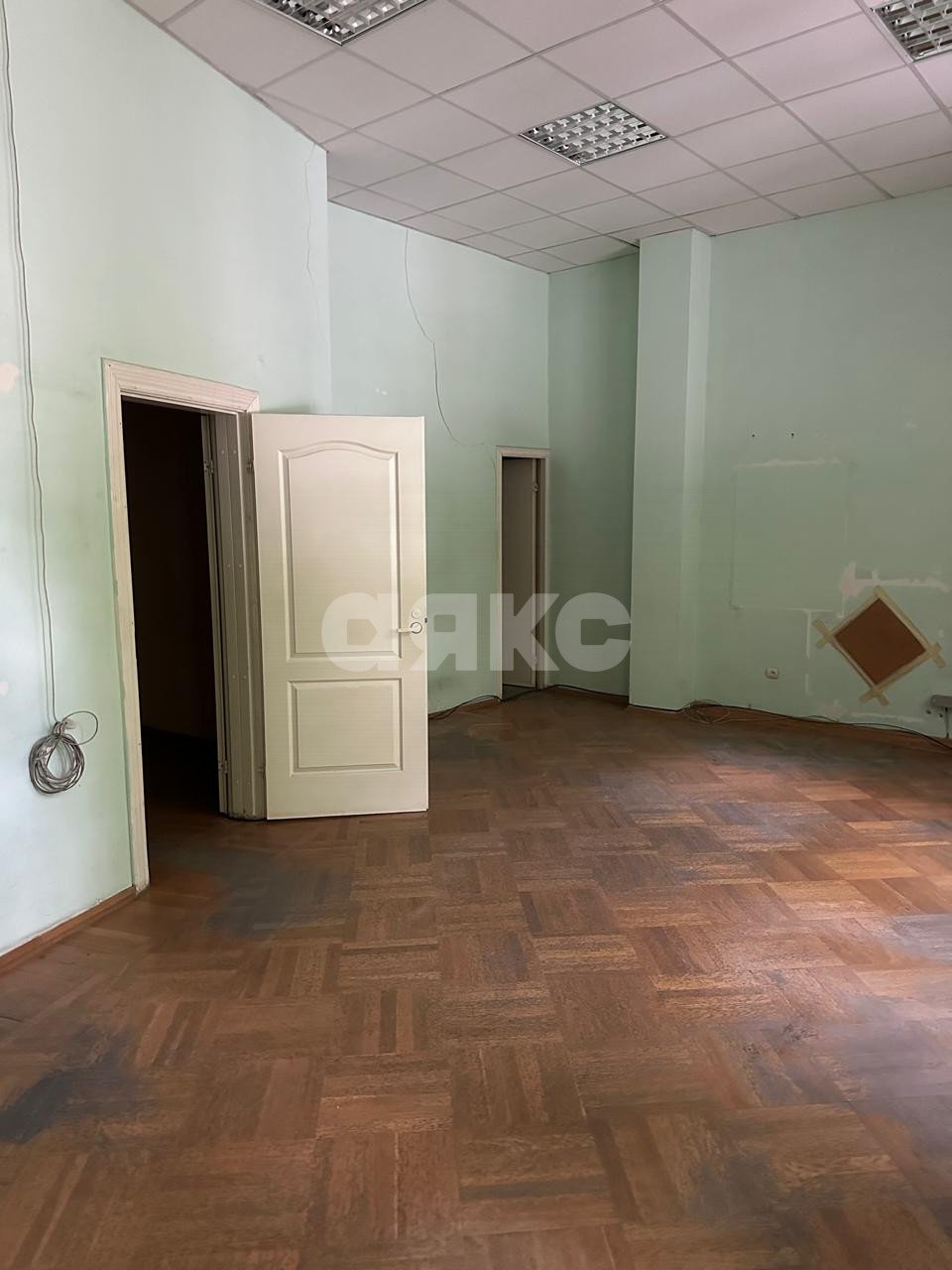 Фото №6: Коммерция 500 м² - Ростов-на-Дону, 4-й, пр-кт Королёва, 16А