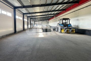 Фото №2: Коммерция 530 м² - Ростов-на-Дону, р. Октябрьский, ул. Оганова, 37