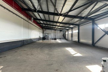 Фото №3: Коммерция 530 м² - Ростов-на-Дону, р. Октябрьский, ул. Оганова, 37
