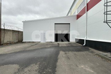 Фото №5: Коммерция 700 м² - Ростов-на-Дону, р. Октябрьский, ул. Оганова, 37
