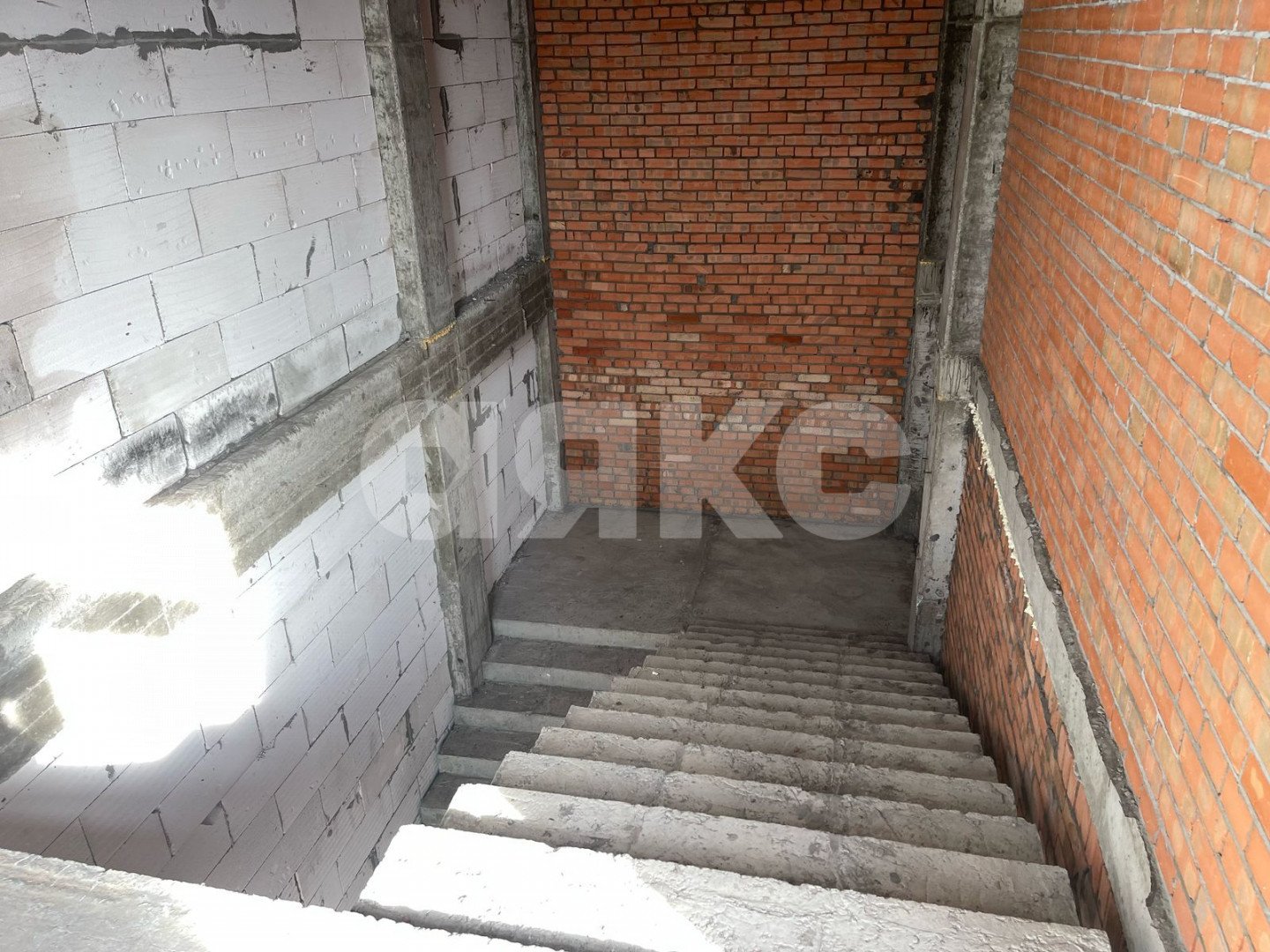 Фото №10: Коммерция 700 м² - Ростов-на-Дону, Чкаловский, пер. Сальский, 36