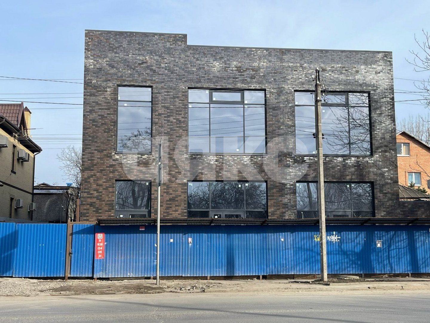 Фото №1: Коммерция 700 м² - Ростов-на-Дону, Чкаловский, пер. Сальский, 36