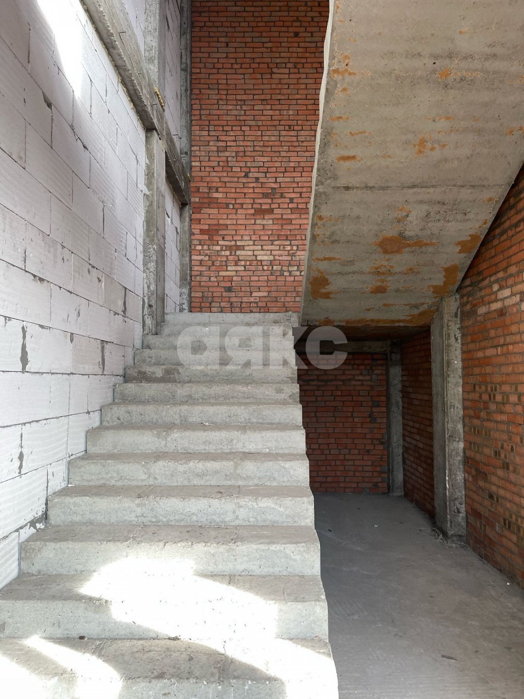 Фото №9: Коммерция 700 м² - Ростов-на-Дону, Чкаловский, пер. Сальский, 36