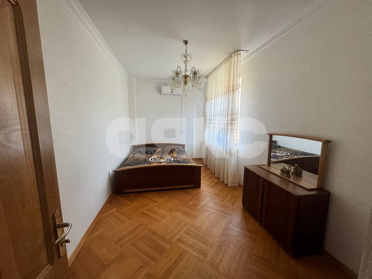 Фото №12: Дом 460 м² + 7.4 сот. - Ростов-на-Дону, квартал Нижнегниловской, ул. 2-я  Володарского, 189