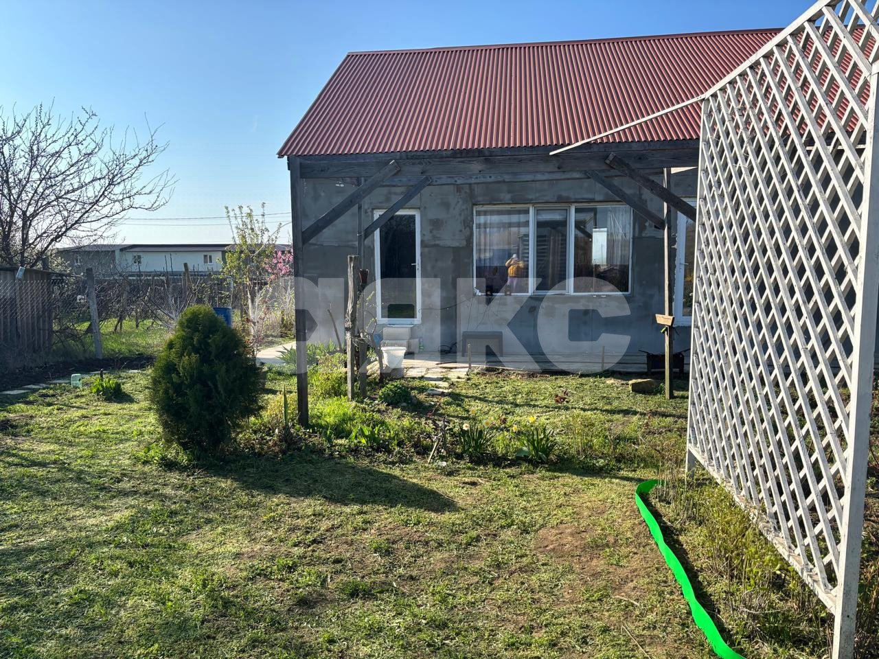 Фото №2: Дом 170 м² + 6 сот. - Тамань, ул. Черноморская, 35