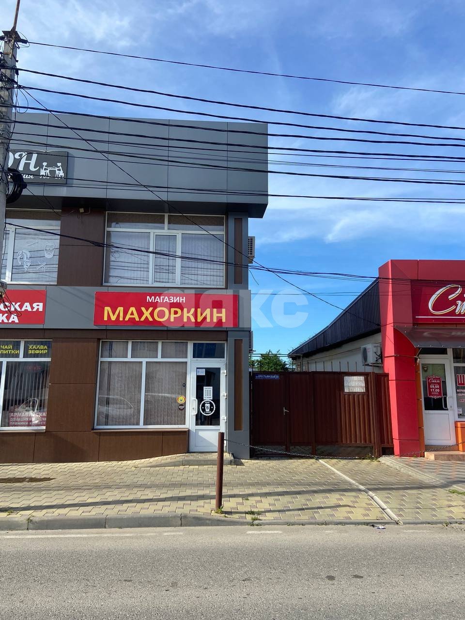 Фото №1: Коммерция 67 м² - Майкоп, Центр, ул. Крестьянская, 210