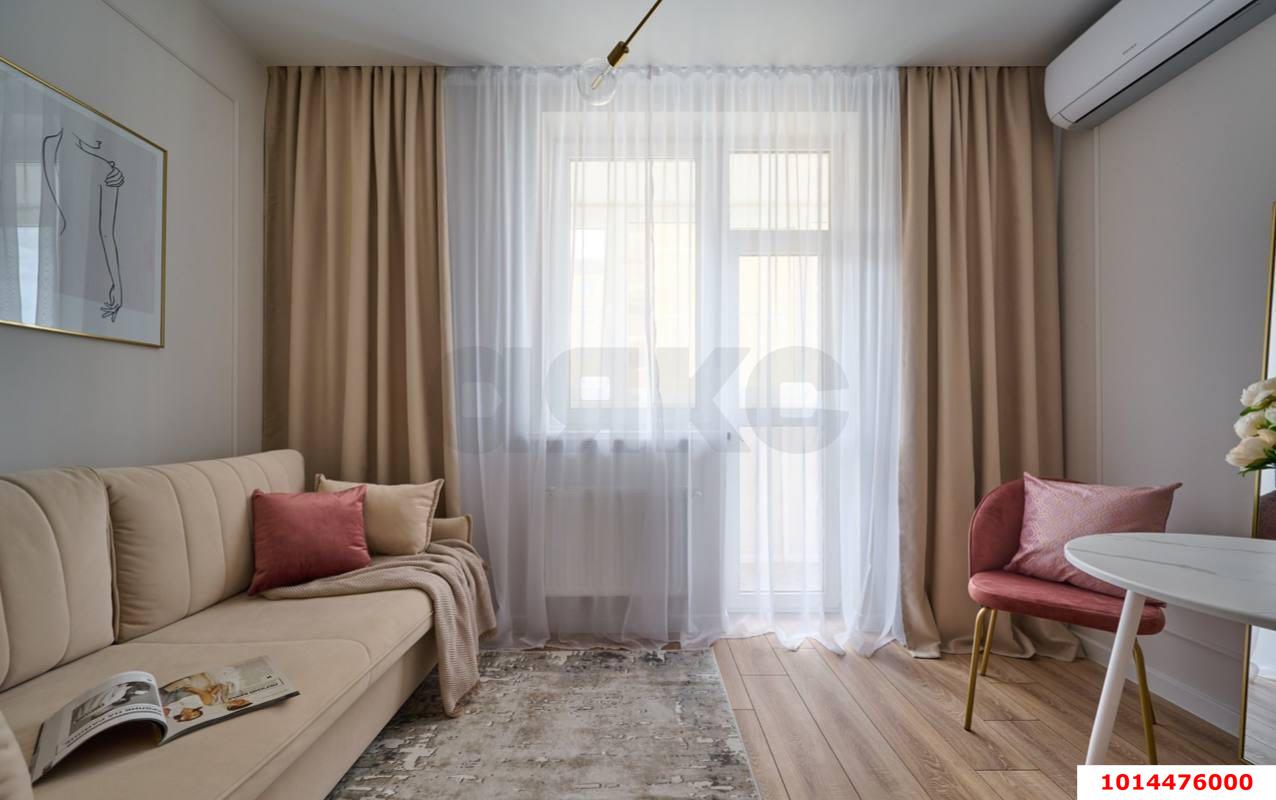 Фото №1: 1-комнатная квартира 38 м² - Краснодар, жилой комплекс Ракурс, ул. имени Героя Ростовского, 8к3