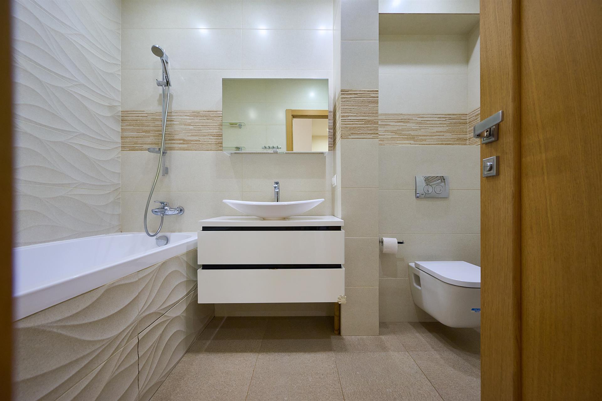 Фото №16: 2-комнатная квартира 90 м² - Краснодар, мкр. Западный внутригородской округ