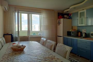 Фото №3: 2-комнатная квартира 67 м² - Краснодар, мкр. Гидростроителей, пр-кт имени писателя Знаменского, 9к1