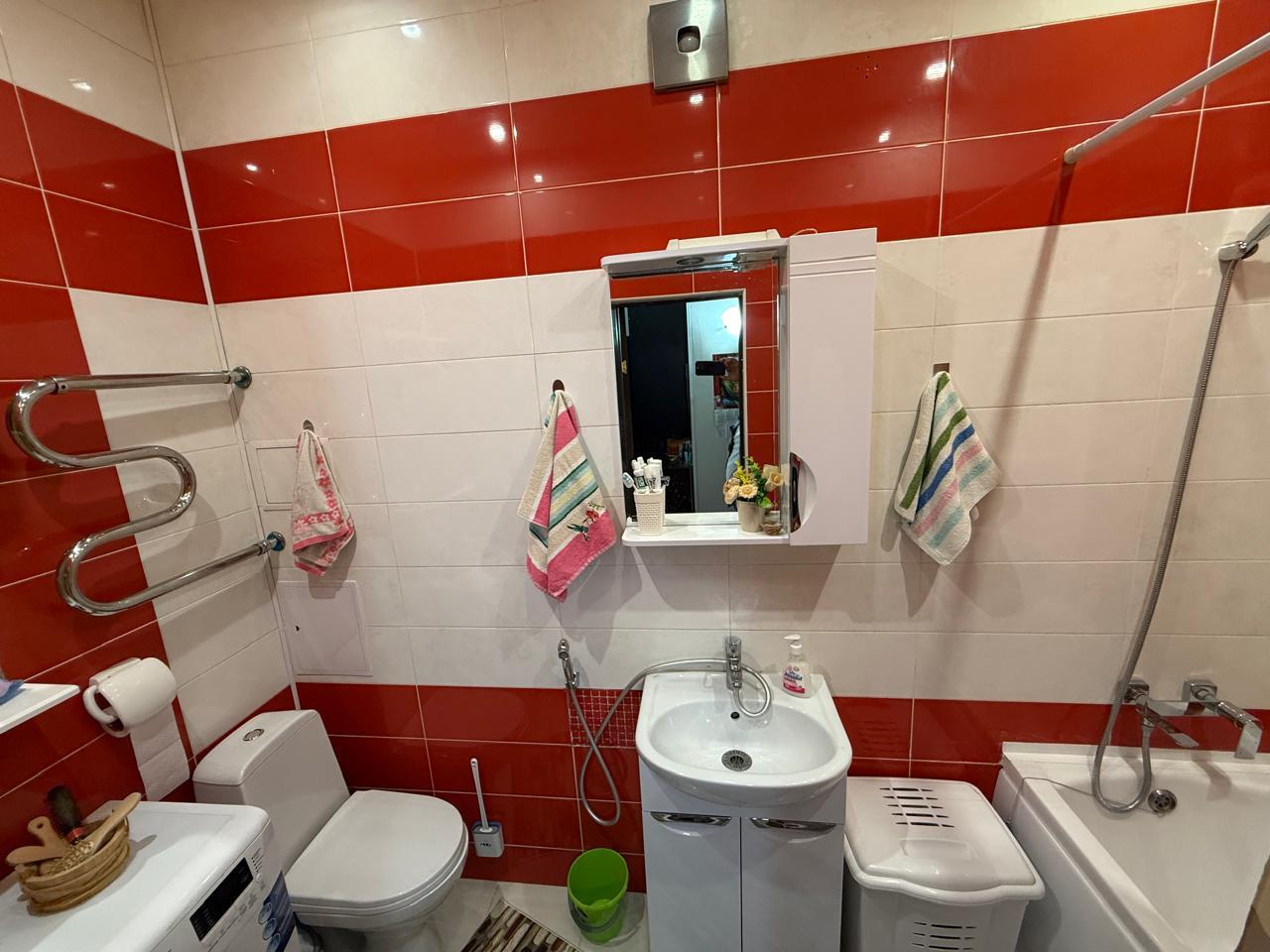 Фото №8: 1-комнатная квартира 38 м² - Краснодар, ЖК Лучезарный, Прикубанский внутригородской округ, Завод Радиоизмерительных Приборов, имени Петра Метальникова, жилой комплекс Лучезарный, мкр. Музыкальный, ул. имени Сергея Есенина, 137