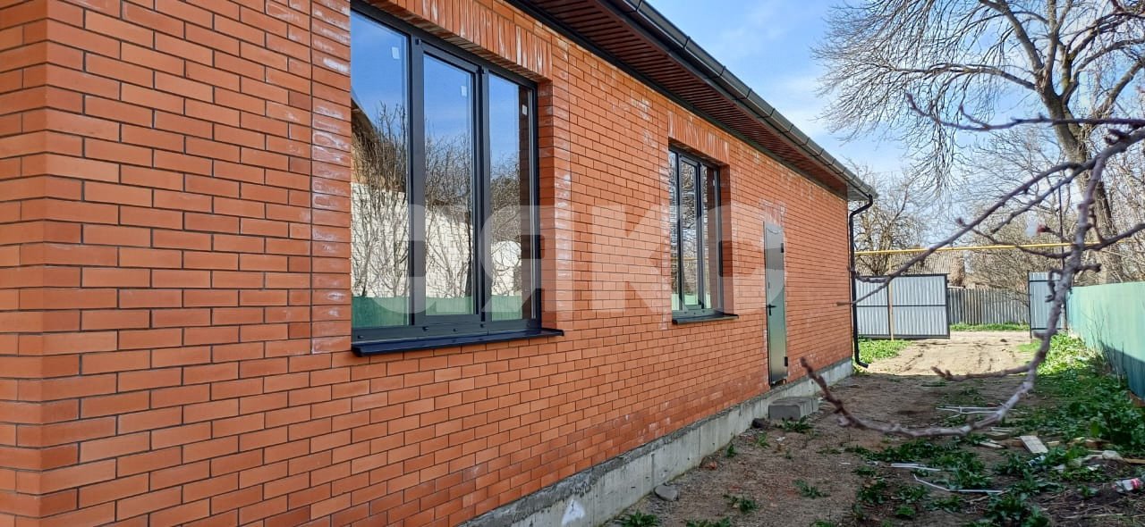 Фото №7: Дом 130 м² + 6 сот. - Новокубанск, ул. Крылова, 3