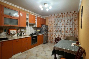Фото №1: 3-комнатная квартира 82 м² - Краснодар, мкр. Комсомольский, ул. Тюляева, 4/1