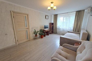 Фото №3: 1-комнатная квартира 40 м² - Краснодар, мкр. Юбилейный, ул. Рождественская набережная, 51