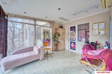 Фото №4: Торговое помещение 128 м² - Краснодар, мкр. Юбилейный, б-р Платановый, 15