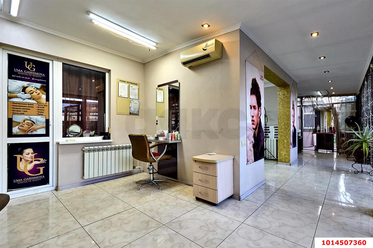 Фото №16: Торговое помещение 128 м² - Краснодар, Юбилейный, б-р Платановый, 15