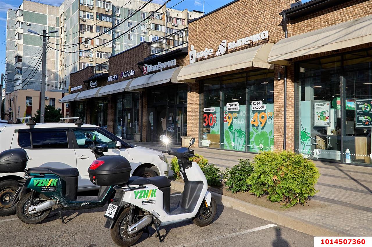 Фото №19: Коммерция 128 м² - Краснодар, Западный внутригородской округ, мкр. Юбилейный, б-р Платановый, 15