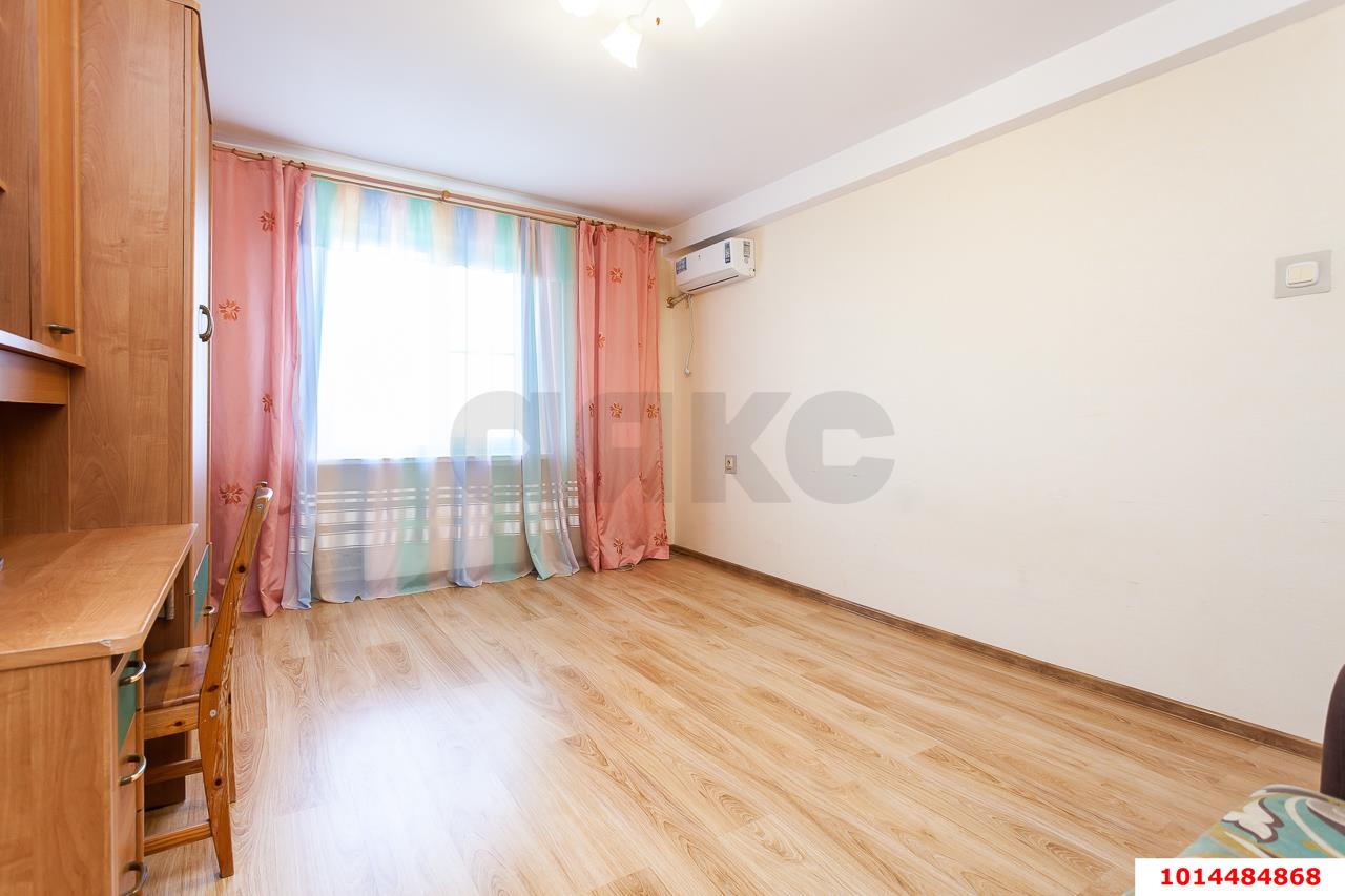Фото №2: 2-комнатная квартира 46 м² - Краснодар, Юбилейный, ул. Рождественская набережная, 39