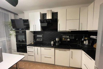 Фото №1: 2-комнатная квартира 60 м² - Краснодар, мкр. Черёмушки, ул. Селезнёва, 4Б