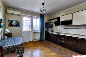 Фото №1: 3-комнатная квартира 116 м² - Краснодар, мкр. Кожзавод, ул. Минская, 122/6